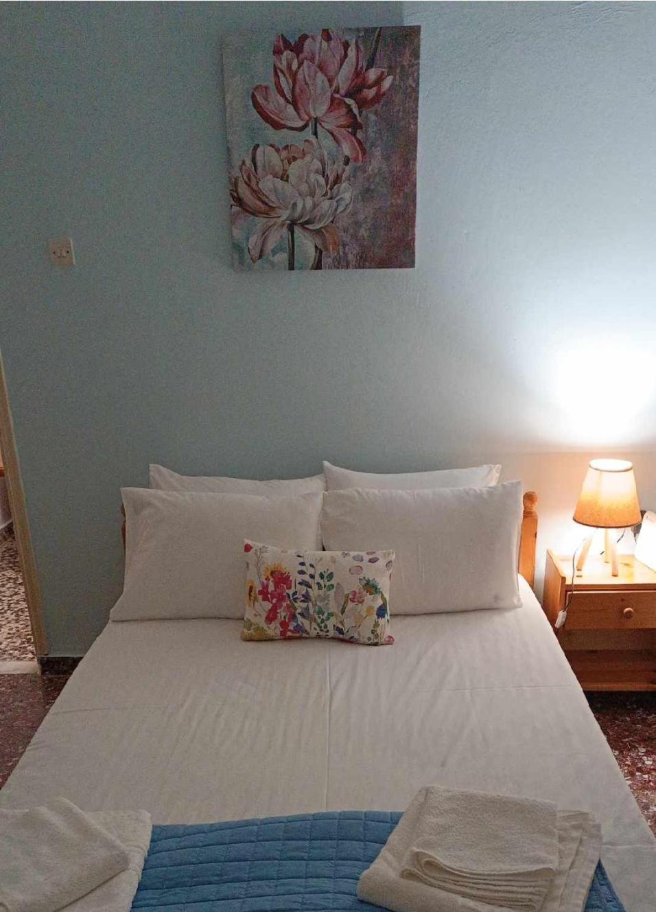 Rest Comfort Location Paxos Hospitality